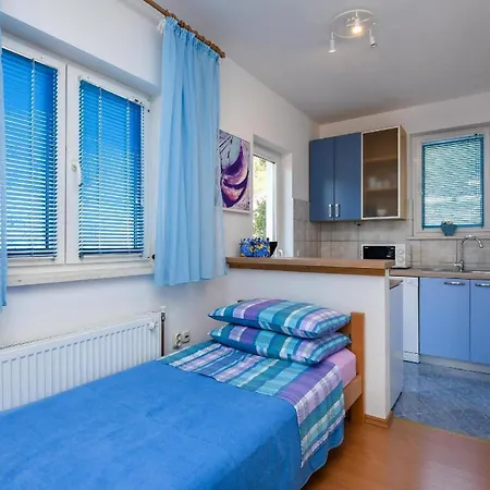 דירה Ferienwohnung Fuer 2 Personen 1 Kind Ca 30 Qm In Orebic, Dalmatien Sueddalmatien אורביץ