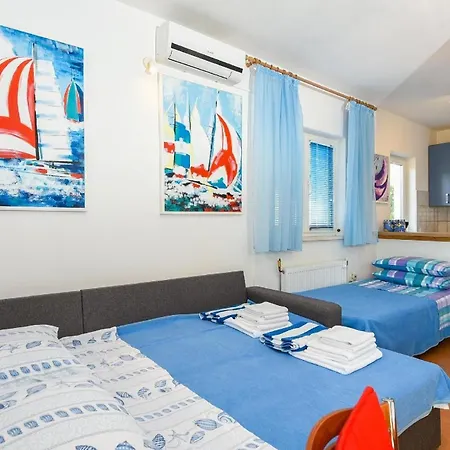 Appartement Ferienwohnung Fuer 2 Personen 1 Kind Ca 30 Qm In Orebic, Dalmatien Sueddalmatien *