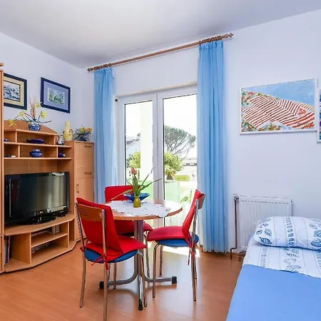Appartement Ferienwohnung Fuer 2 Personen 1 Kind Ca 30 Qm In Orebic, Dalmatien Sueddalmatien